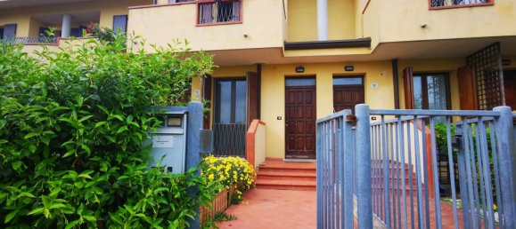 3غرفة منزل ذو طابقين في Montefiore Conca, Italy رقم 86096 2