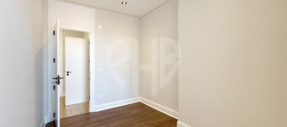 3 bedrooms Apartment in Lisbon, Portugal No. 202704 33