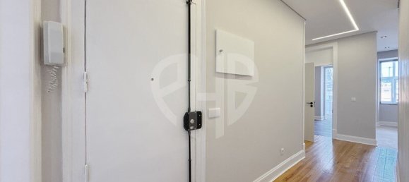 3 bedrooms Apartment in Lisbon, Portugal No. 202704 41