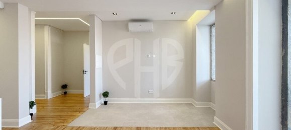 3 bedrooms Apartment in Lisbon, Portugal No. 202704 6