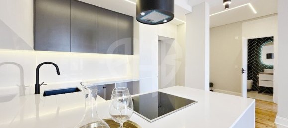 3 bedrooms Apartment in Lisbon, Portugal No. 202704 12