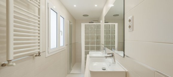 3 bedrooms Apartment in Cornella De Llobregat, Spain No. 140739 22