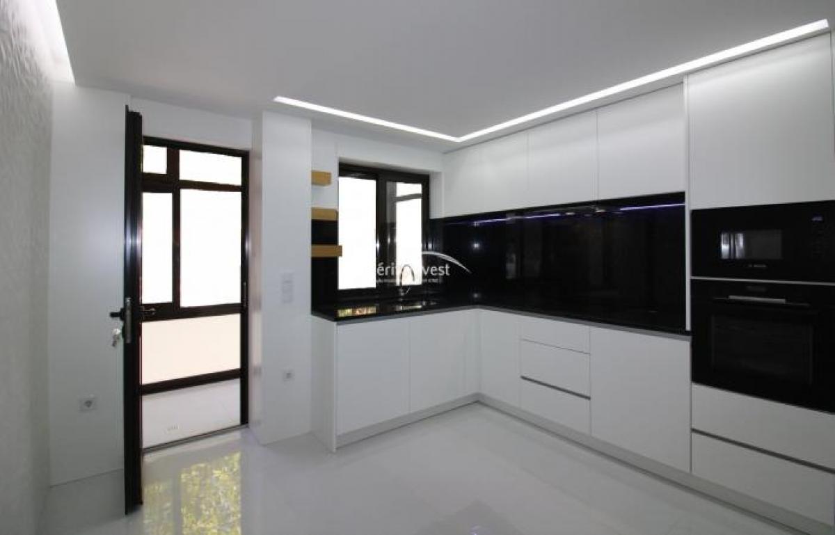 3 bedrooms Apartment in Braga, Portugal No. 4638