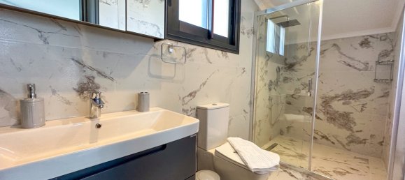 Villa 4+1 à Fethiye, Turkey No. 15729 19