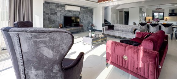 Villa 4+1 à Fethiye, Turkey No. 15729 6