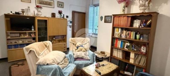 2 chambres Appartement à Genoa, Italy No. 352357 4