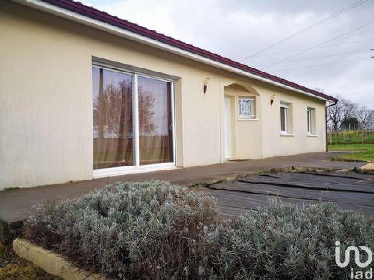 4 bedrooms House in Branne, France No. 23229