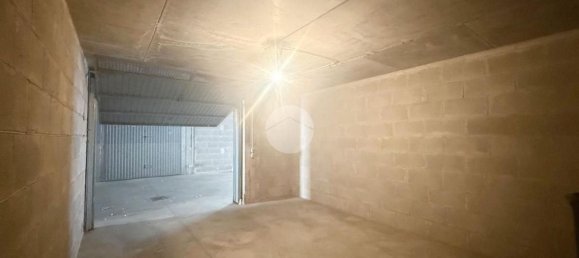 25m² Garage in Rome, Italy No. 322111 9