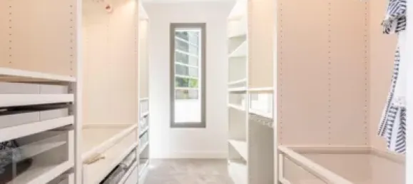 5 bedrooms Villa in Marbella, Spain No. 19001 29