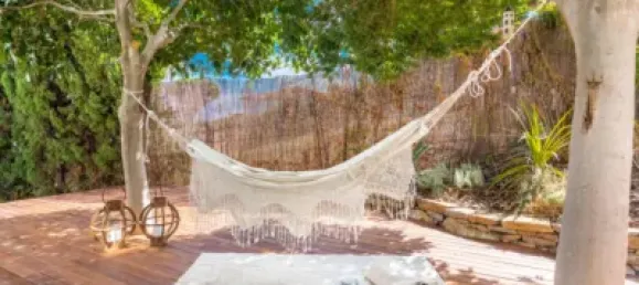 5 bedrooms Villa in Marbella, Spain No. 19001 4