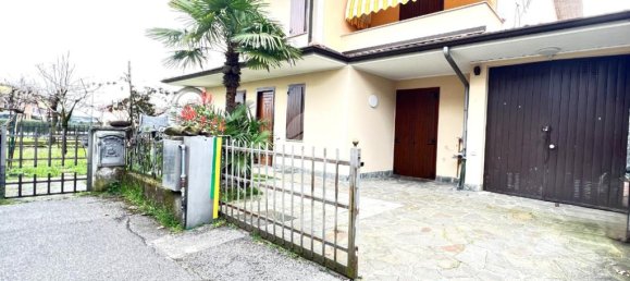 Villa de 3 dormitorios en Pontoglio, Italy No. 56665 2