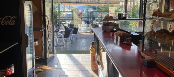 3 rooms Commercial property in Arona, Italy No. 52923 8