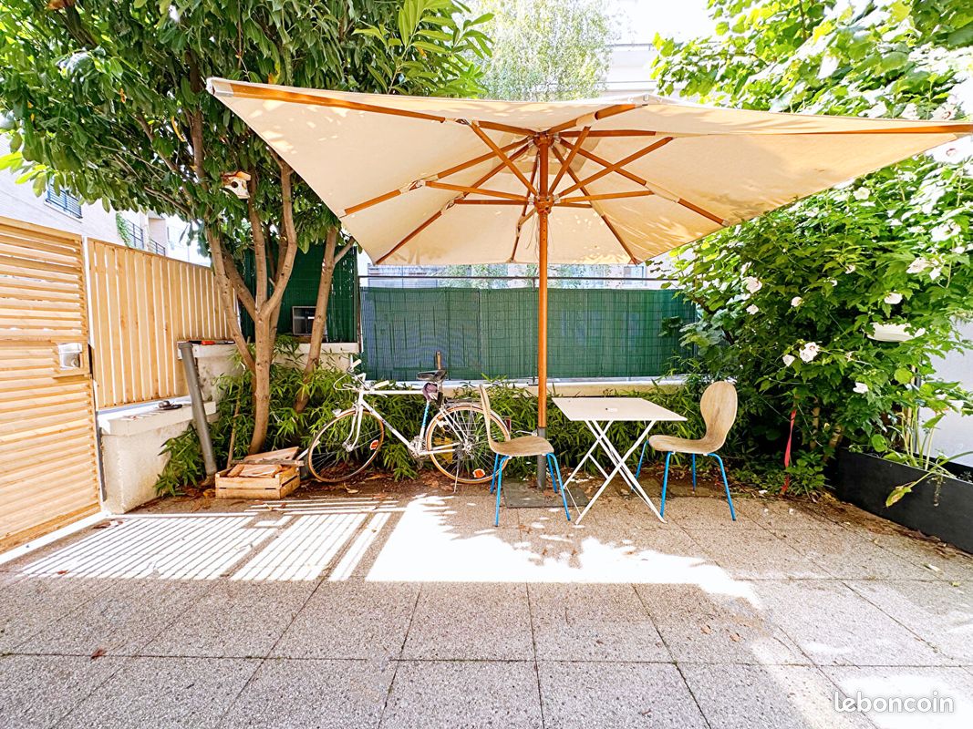 3 غرف نوم منزل في Seine-Saint-Denis, France رقم 172785