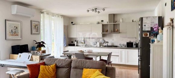 3 rooms Apartment in Rovereto, Italy No. 30204 10