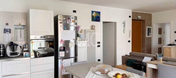 3 rooms Apartment in Rovereto, Italy No. 30204 3