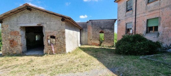 5 rooms House in Agazzano, Italy No. 122677 4