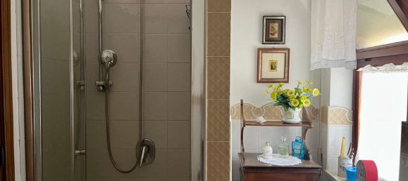 4-salle Appartement à Palermo, Italy No. 310932 10