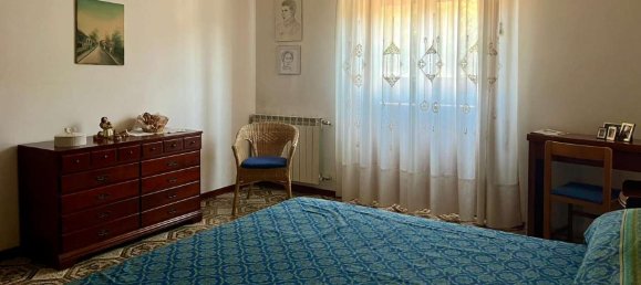 4-salle Appartement à Palermo, Italy No. 310932 8
