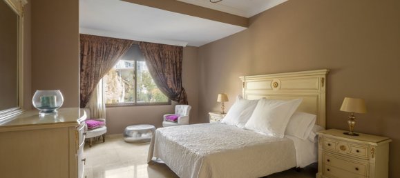 6 bedrooms Villa in Estepona, Spain No. 138562 12