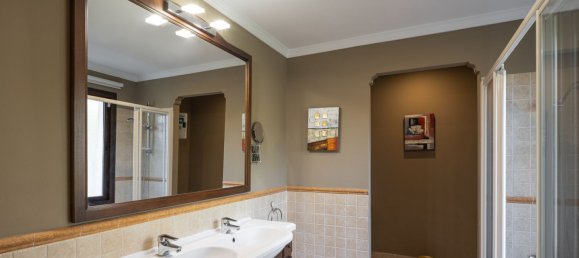 6 bedrooms Villa in Estepona, Spain No. 138562 9