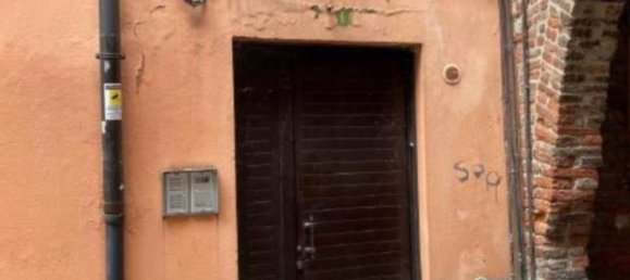 1 bedroom Apartment in Ferrara, Italy No. 19568 4