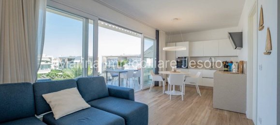 2 bedrooms Apartment in Jesolo, Italy No. 315518 2