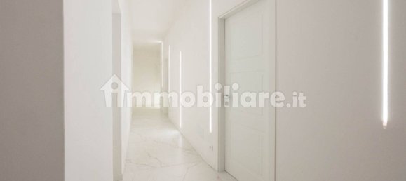 Hotel de 5 habitaciónes en Bologna, Italy No. 350727 3