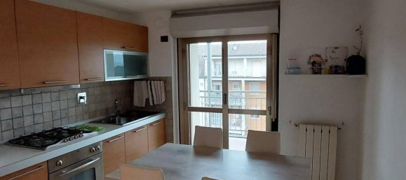 4 rooms Apartment in Rivarolo Canavese, Italy No. 153670 7