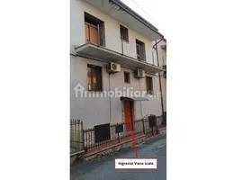 5 bedrooms Apartment in Bisignano, Italy No. 283125