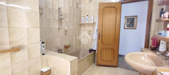 2 bedrooms Apartment in Palermo, Italy No. 270614 29