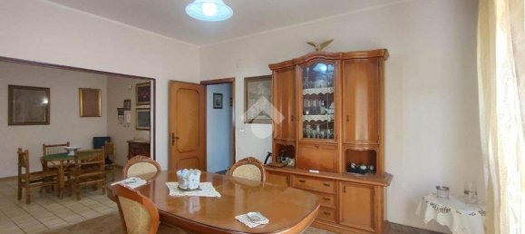 2 bedrooms Apartment in Palermo, Italy No. 270614 18