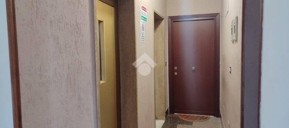 2 bedrooms Apartment in Palermo, Italy No. 270614 10