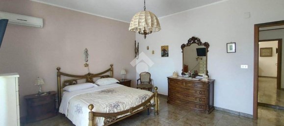 2 bedrooms Apartment in Palermo, Italy No. 270614 23