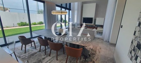 4 bedrooms Villa in Saadiyat Island, UAE No. 17388 2