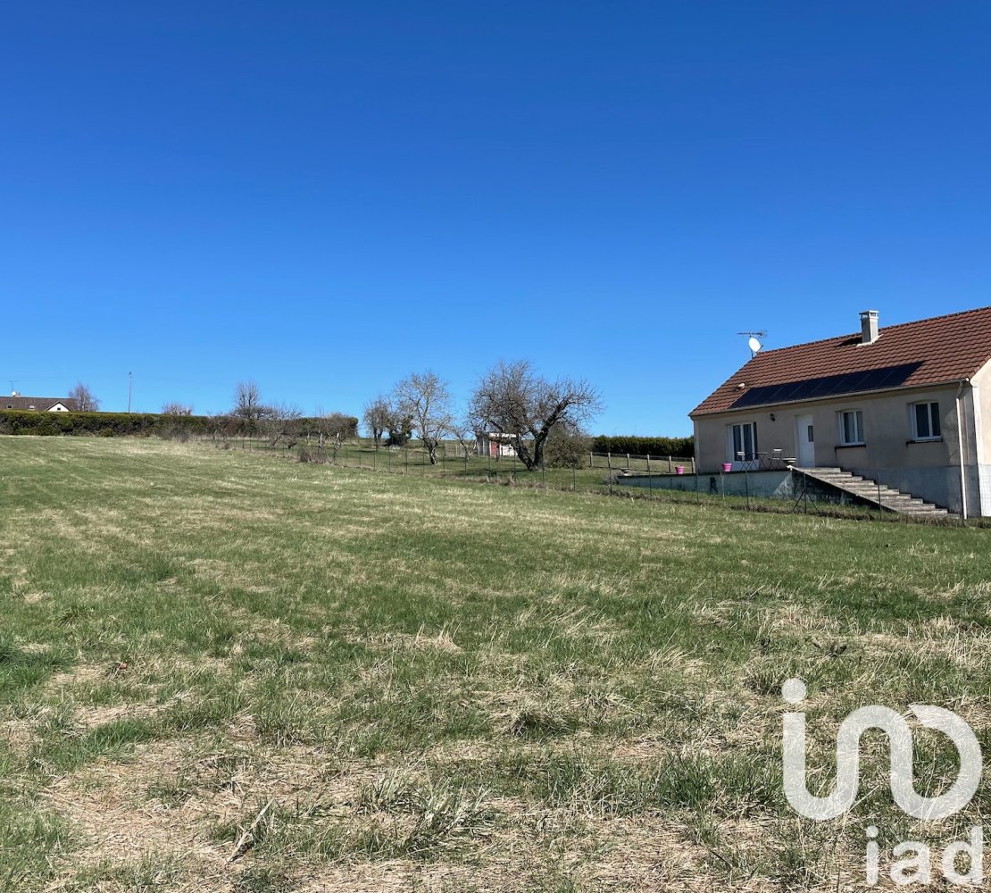  Land in Lezinnes, France No. 271736