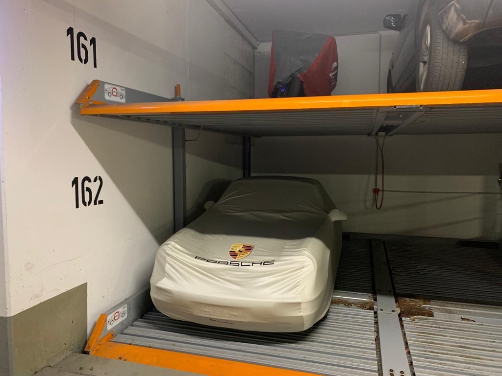  Parking in Munich, Germany No. 289669