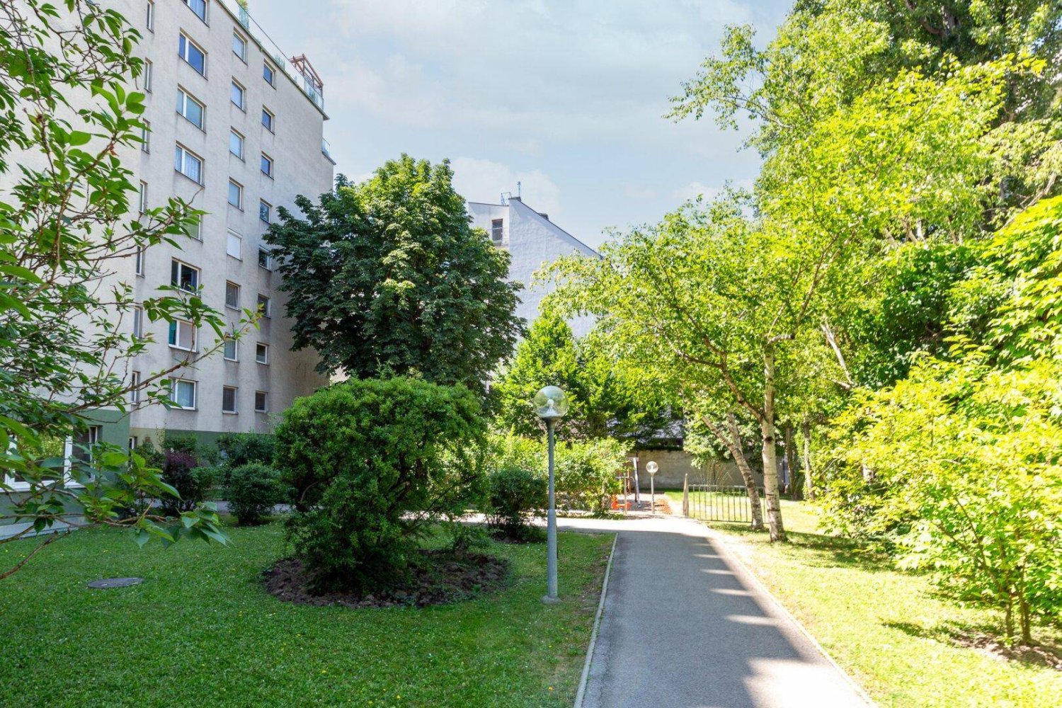 3 rooms Apartment in Mariahilf, Austria No. 234663