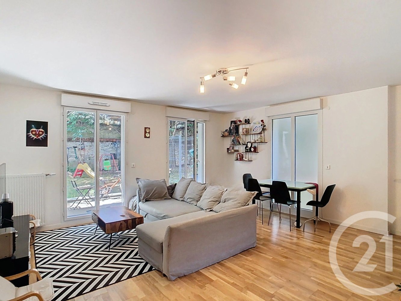 3 bedrooms Apartment in Thiais, France No. 319398