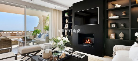 Apartamento de 3 dormitorios en Marbella, Spain No. 44675 4