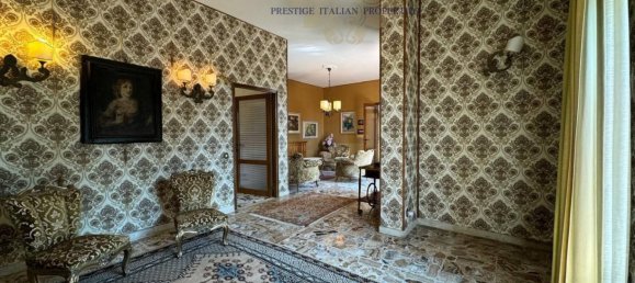 4 bedrooms Villa in Greve in Chianti, Italy No. 108843 13