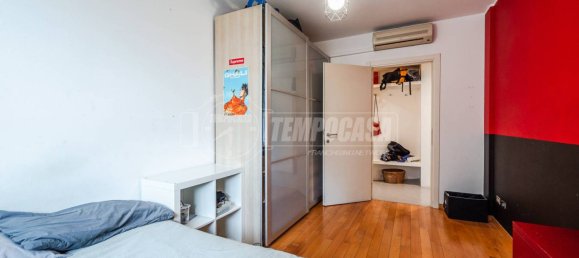 2 bedrooms Apartment in Milan, Italy No. 265228 23