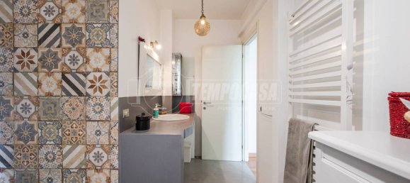 2 bedrooms Apartment in Milan, Italy No. 265228 19