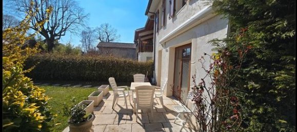 4 bedrooms Townhouse in Segny, France No. 309313 3