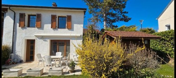 4 bedrooms Townhouse in Segny, France No. 309313 4