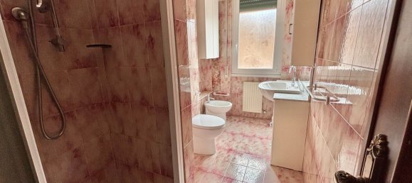 2 rooms Apartment in Genoa, Italy No. 69950 20