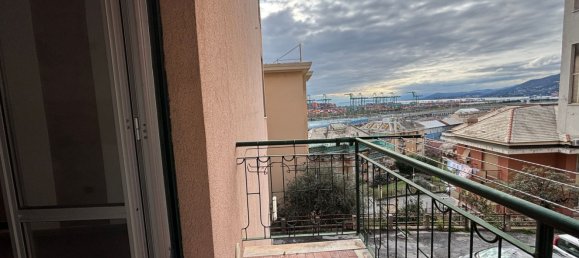 2 rooms Apartment in Genoa, Italy No. 69950 5