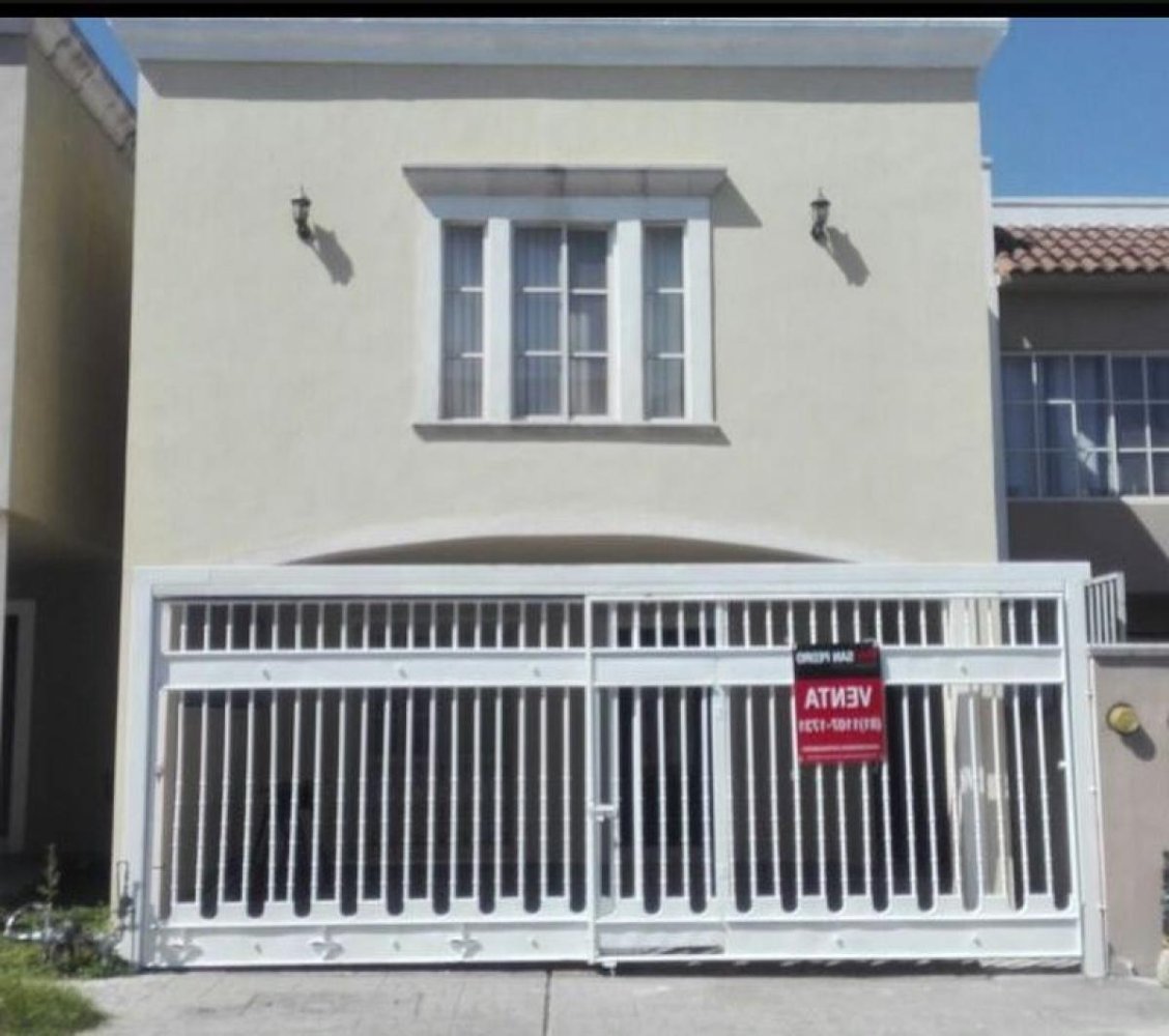 3 bedrooms House in Nuevo Leon, Mexico No. 156054