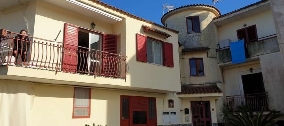 Apartamento de 5 habitaciónes en Marano di Napoli, Italy No. 10945 19