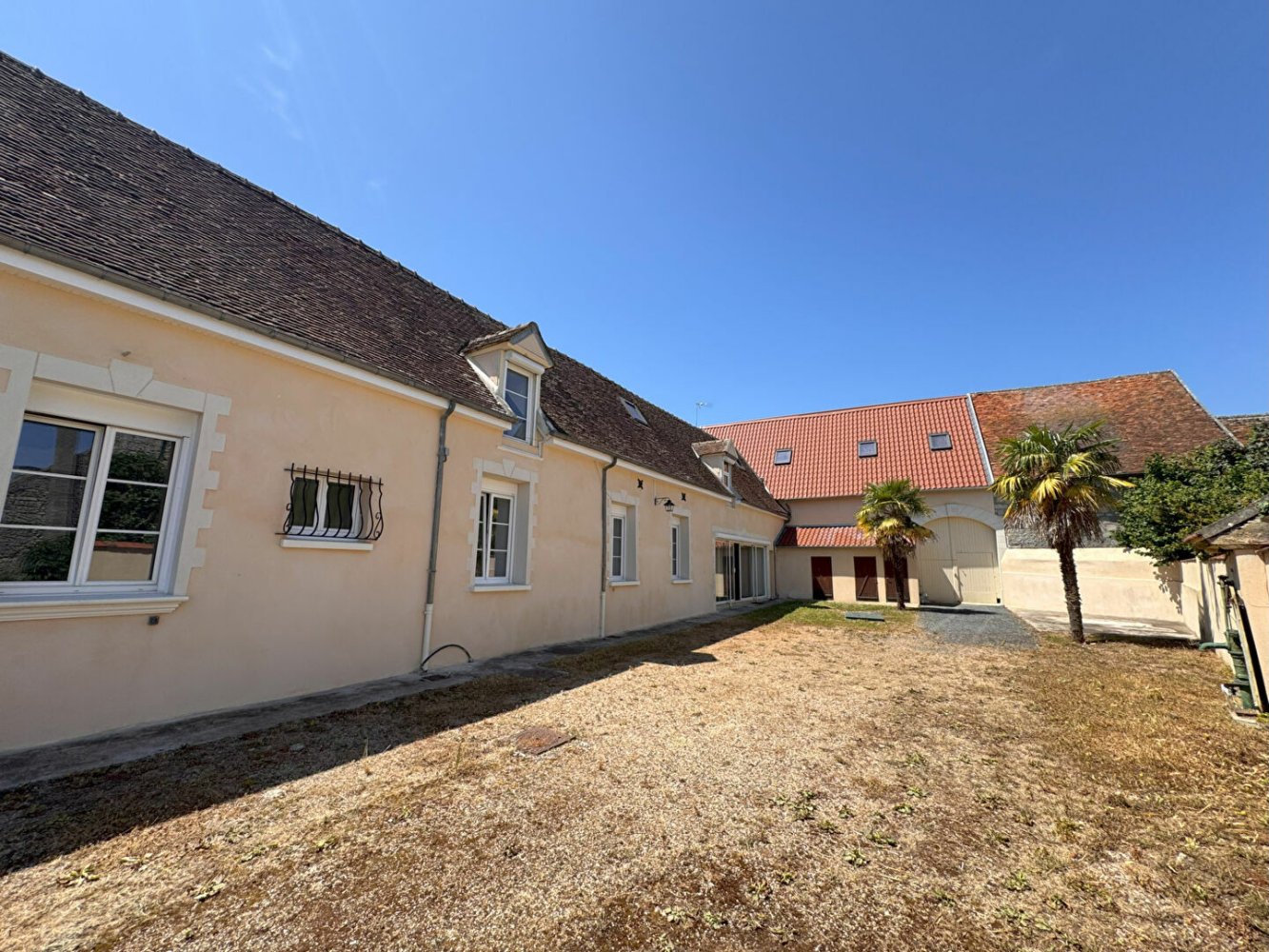 5 Schlafzimmer Haus in Noailles, France, Nr. 64411