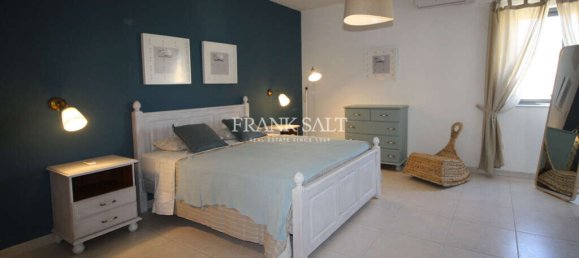 3 bedrooms Apartment in Saint Julian's, Malta No. 8831 12